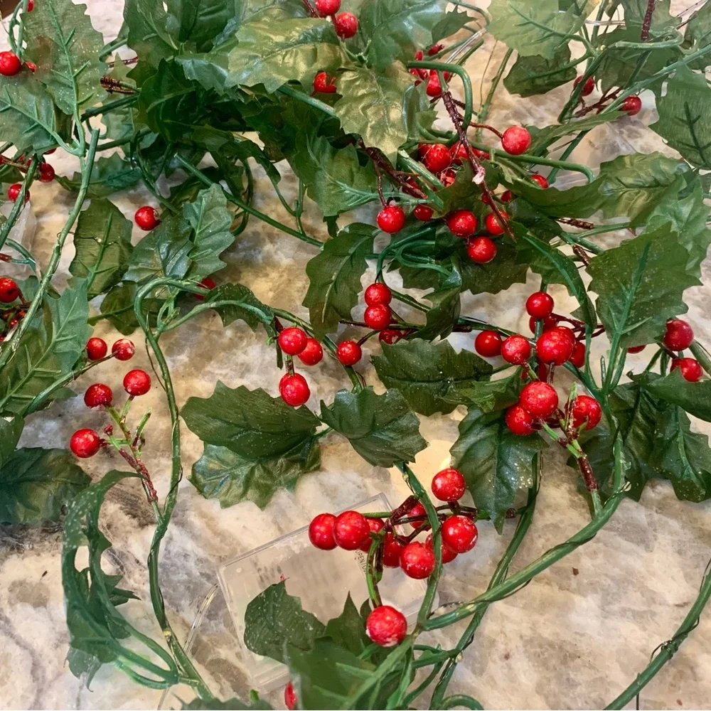 67” Light Up Holly berry Garland